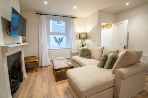 Stylish and Modern Town Centre End-of Terrace Home